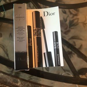 Dior Makeup - Dior DIORSHOW MASCARA mini 090 Pro Black NIB Dior Makeup - Dior DIORSHOW MASCARA mini 090 Pro Black NIB